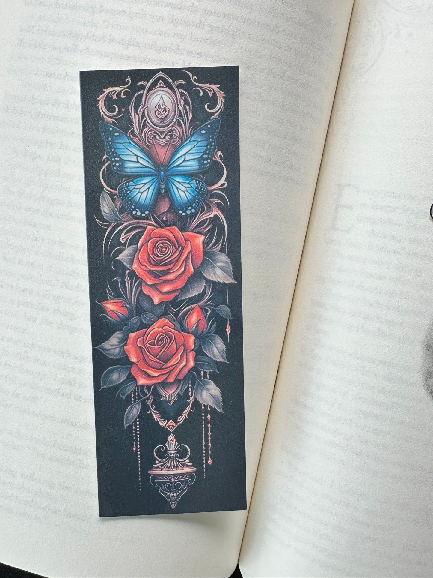 Butterfly & Roses - Bookmark (21)