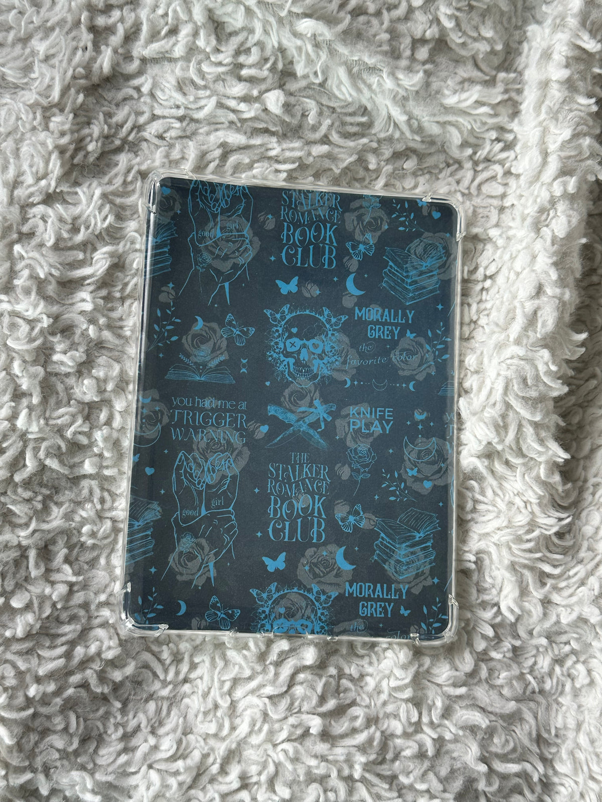 Stalker Romance Book Club - Blue & Black - E-Reader Case Insert - Kindle Paper White 12th Gen 5” x 7”